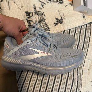 listing-status-banner